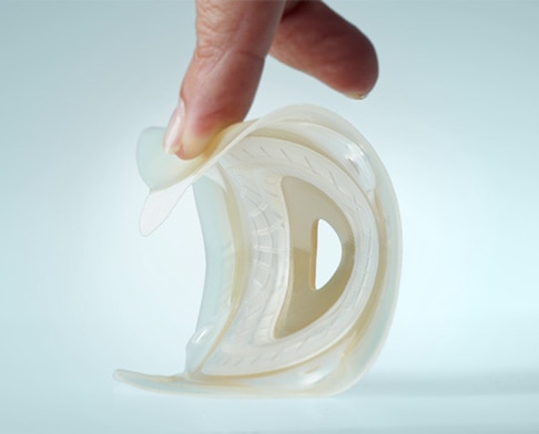 Coming soon - 
SenSura® Mio
Convex